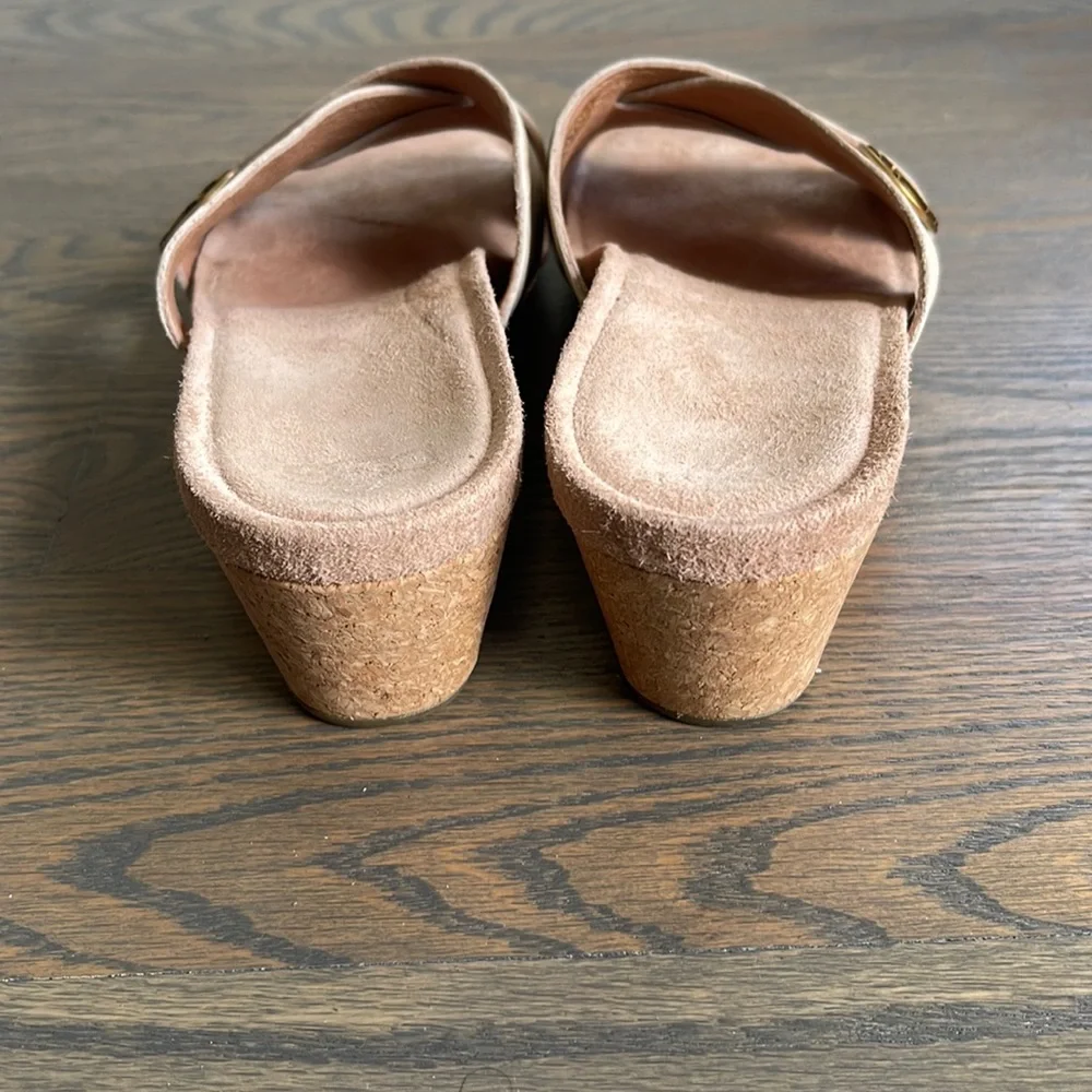 NEW!! Women’s UGG Lyra Cream Leather Wedge Slide Sandals Size 8M